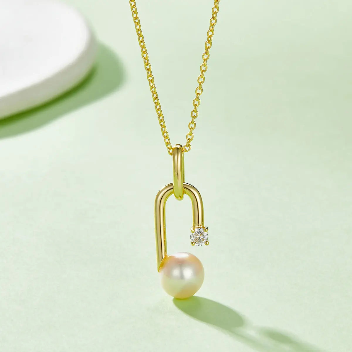 Sterling Silver Cushion-Cut Yellow Pendant Necklace, S925 White Gold-Plated, Halo Design AdornMazing Pendant Necklaces